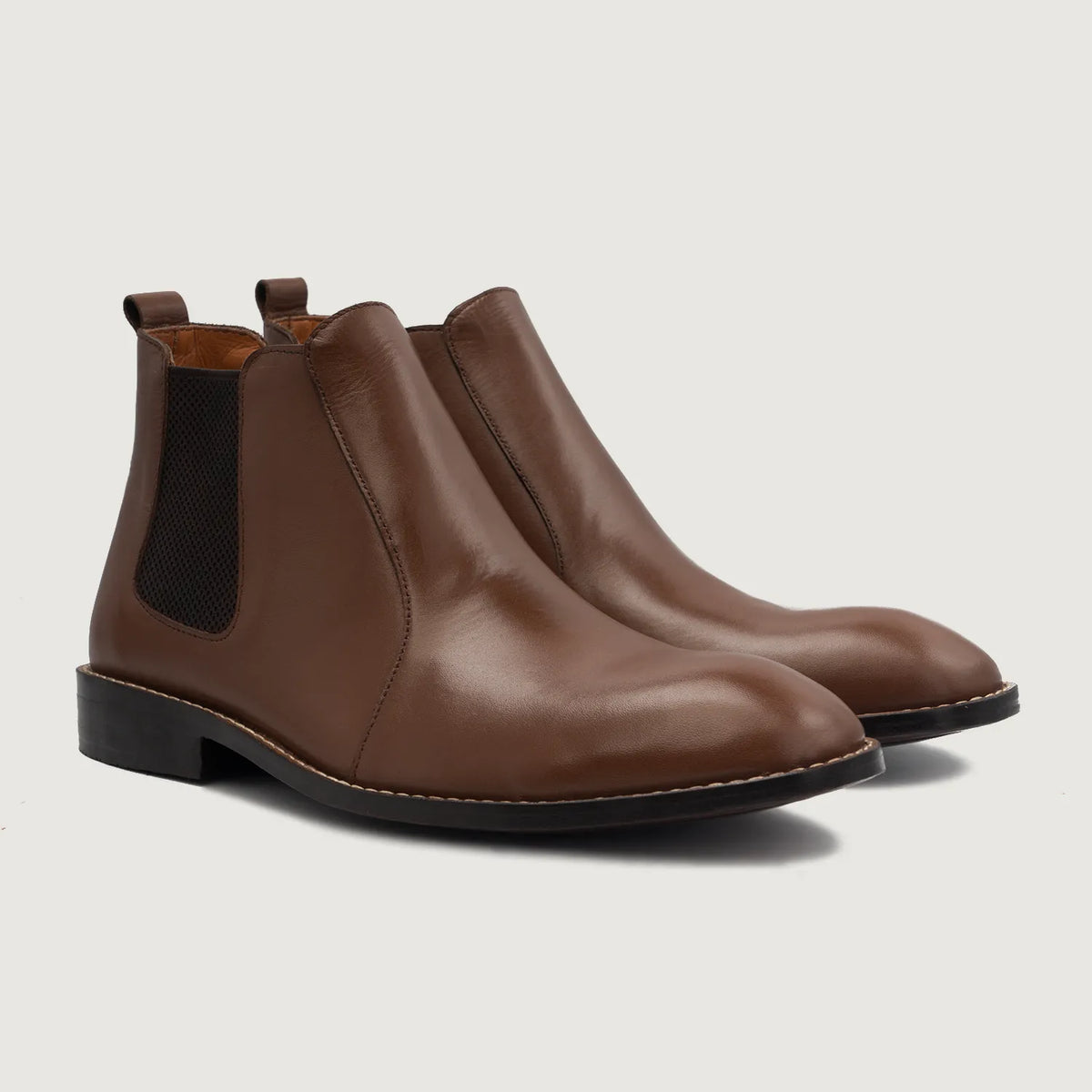 Clarkson Chelsea Marrón Botas de cuero para Hombre For Men in Brown Full-Grain Leather - Vista de perfil | Comprar online