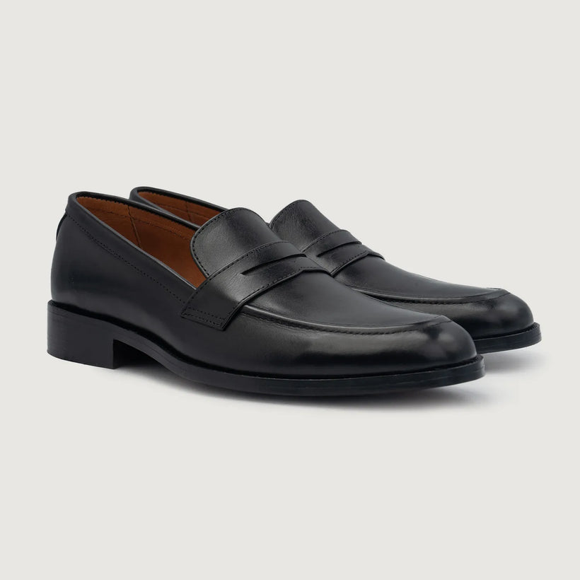 Baxton Negro Leather Loafers para Hombre