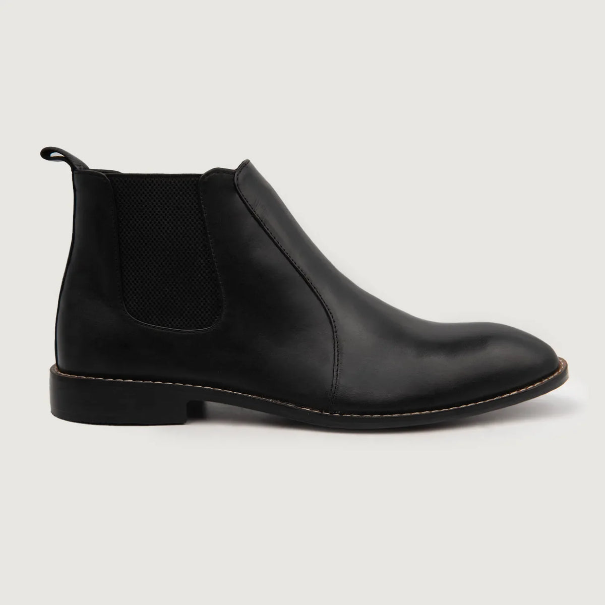 Black Full-Grain leather Boots - Construcción cosida Goodyear y puntera delantera
