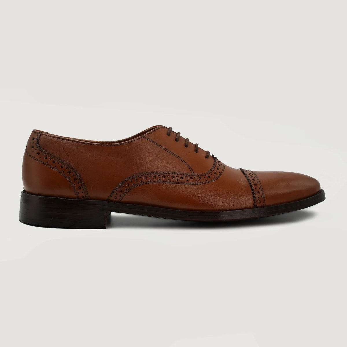 Tan Full-Grain leather Shoes - Construcción cosida Goodyear y puntera delantera