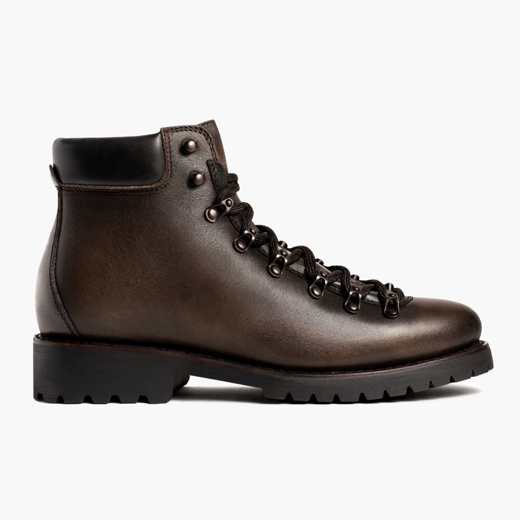Classic Full-Grain leather Boots - Construcción cosida Goodyear y puntera delantera
