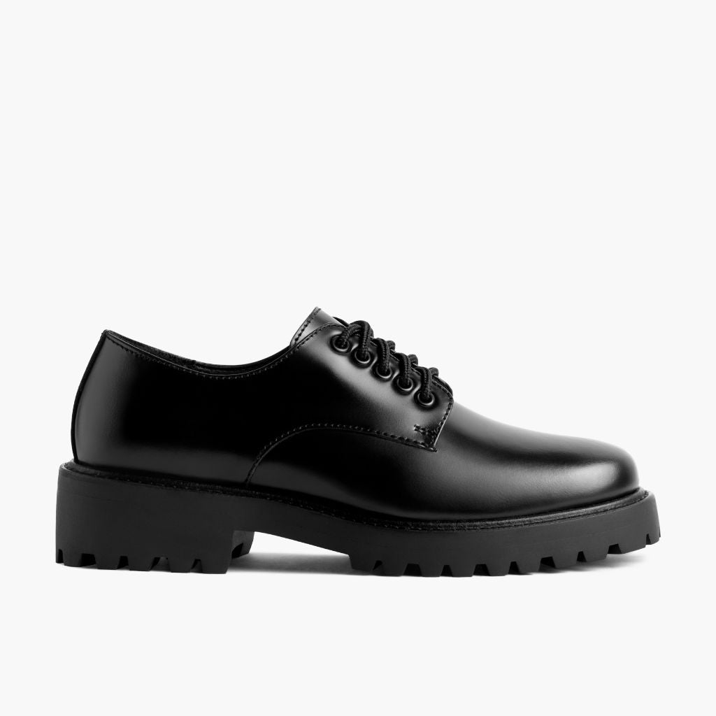 Black Full-Grain leather Sneakers - Construcción cosida Goodyear y puntera delantera