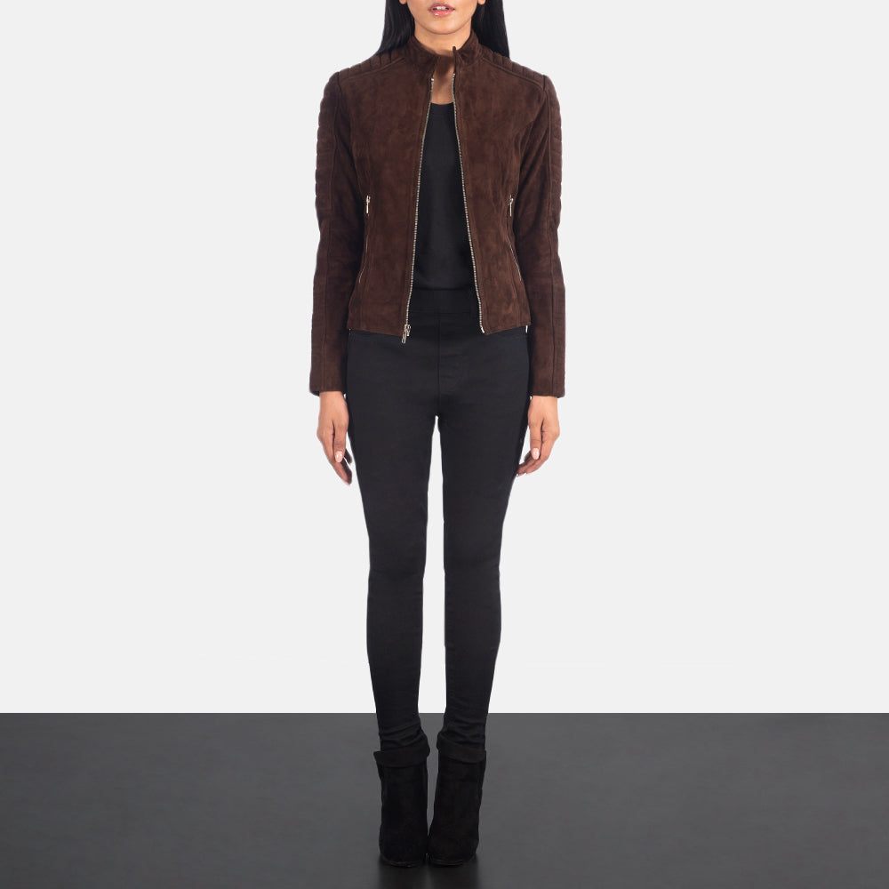 Detalle de cerca of Band &amp; Zipper Hardware on Women's Adalyn Acolchado Mocha Suede Chaqueta Biker de Cuero para Mujer