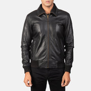 
Vista de detalle of Rib Knit & Zipper Hardware on Air Rolf Negro Chaqueta Bomber de Cuero para Hombre