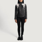 
Vista de detalle of High Neck & Zipper Hardware on Alia Metallic Negro Chaqueta Biker de Cuero para Mujer