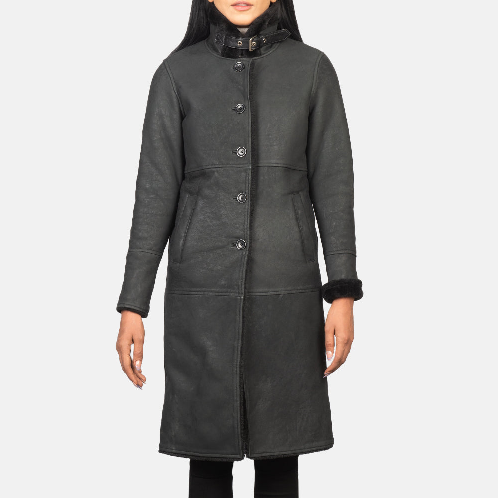 
Vista de detalle of Buckled Collar & Button Hardware on Alina Shearling Negro Abrigo de Cuero para Mujer