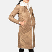 
Distressed Brown Sheepskin Leather Aviator Jacket - Vista posterior con hombros definidos y bajo impecable