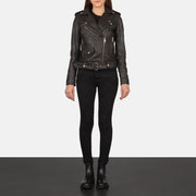 Women's Alison Marrón Chaqueta Biker de Cuero para Mujer - Vista de perfil lateral con corte ergonómico de manga