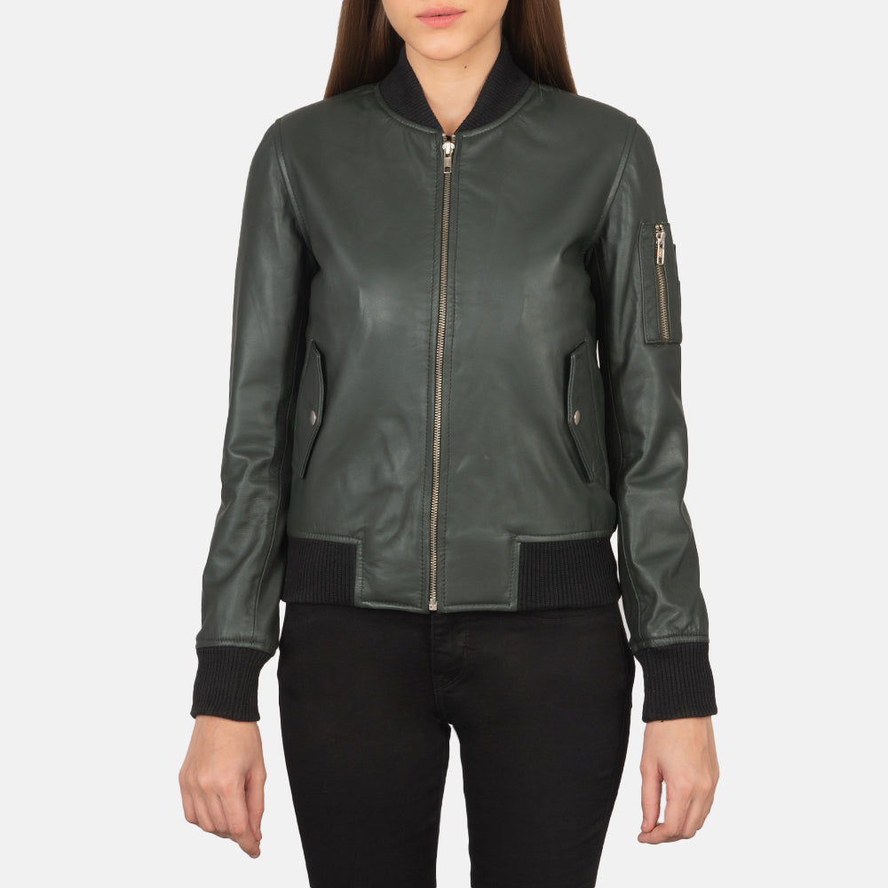 
Vista de detalle of Rib Knit & Zipper Hardware on Ava Ma-1 Green Leather Bomber Jacket