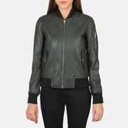 
Vista de detalle of Rib Knit & Zipper Hardware on Ava Ma-1 Green Leather Bomber Jacket