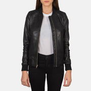
Bliss Negro Chaqueta Bomber de Cuero para Mujer in Black Sheepskin Leather - Vista frontal y silueta entallada | Comprar online