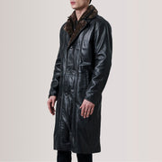Cai Negro Leather Shearling Abrigo de Cuero para Hombre For Men - Vista de perfil lateral con corte ergonómico de manga