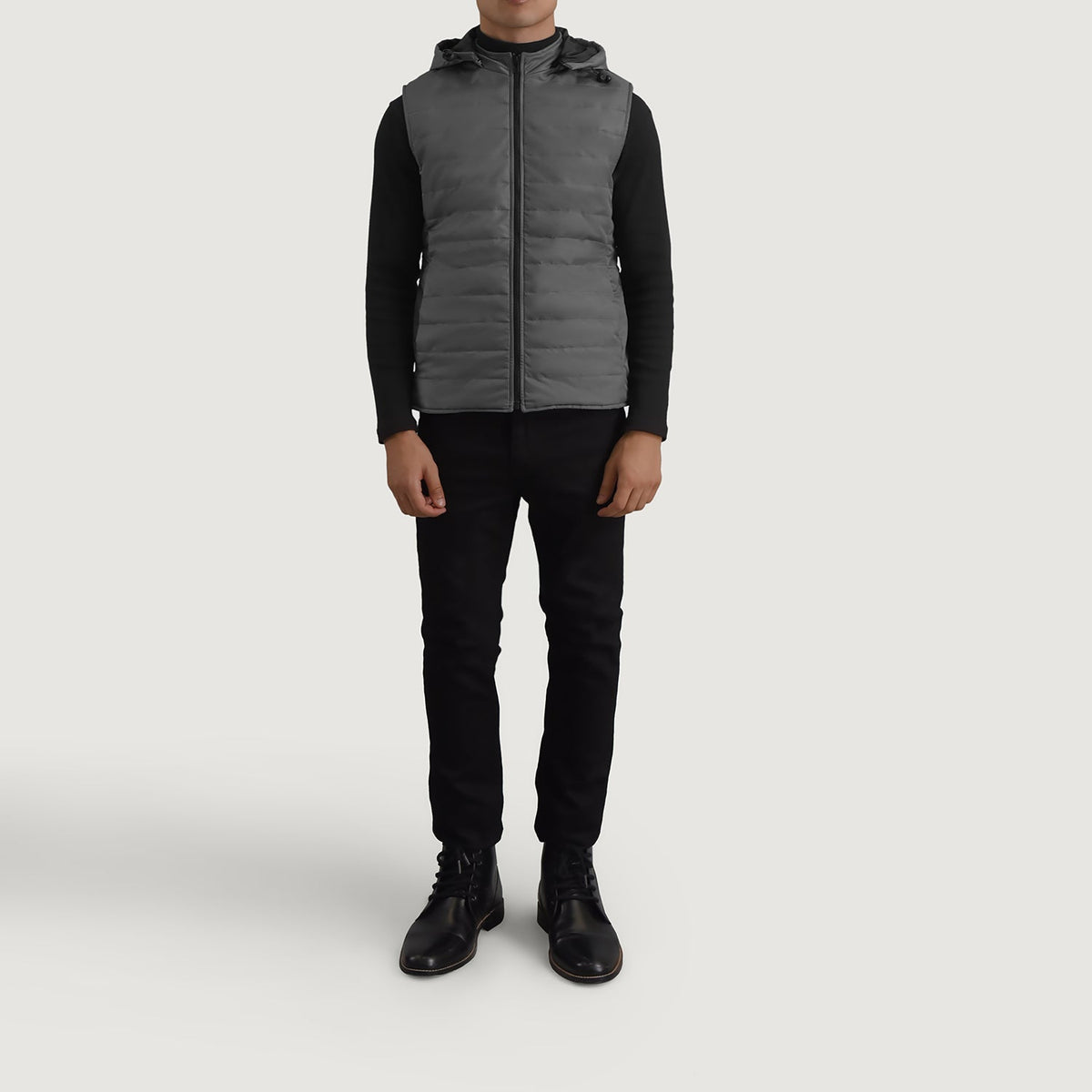 
Carlo Gris Chaleco acolchado con capucha para Hombre - Vista lateral mostrando el corte ergonómico de mangas