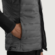 
Vista interior Showing Quilted Viscose Lining & Dos bolsillos interiores de utilidad