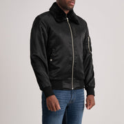 Black Satin Bomber Jacket - Vista trasera con ajuste entallado en hombros y bajo impecable