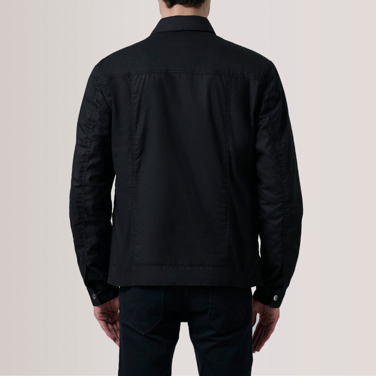 
Vista de detalle of Classic Collar & Snap Button Hardware on Colberto Negro Waxed Canvas Trucker Chaqueta de Cuero para Hombre For Men