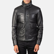 Norman Black Hooded Bomber Leather Puffer Jacket - Vista de perfil lateral con corte ergonómico de manga