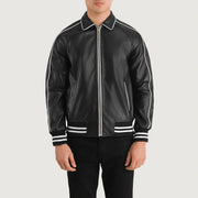 Detalle de cerca of Shirt collar &amp; Zipper Hardware on Cooper Black Leather Varsity Jacket