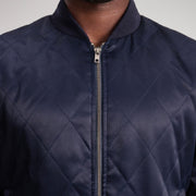 Vista interior Showing Polyester Lining &amp; Dos bolsillos interiores