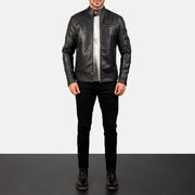 Dean Negro Chaqueta Biker de Cuero para Hombre - Vista de perfil mostrando el corte ergonómico de manga