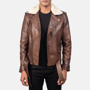 
Detalle artesanal del bajo en Furton Black Leather Biker Jacket
