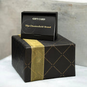 
Vista de detalle of Classic Collar & Heavy-Duty Zipper Hardware on Giftset Leather Writing Case and Pen (Passport holder)