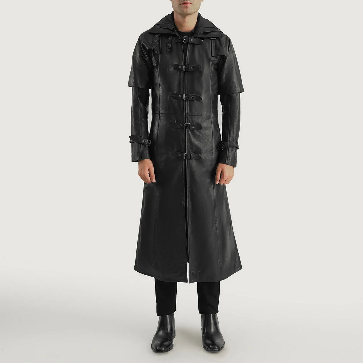 
Huntsman Negro Hooded Gabardina Trench de Cuero para Hombre - Vista lateral mostrando el corte ergonómico de mangas