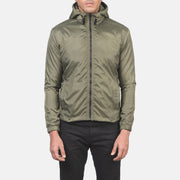 Detalle de cerca of High Neck with Hood &amp; Zipper with wind flap Hardware on Men's Jimmy Verde Hooded Windbreaker Chaqueta de Cuero para Hombre