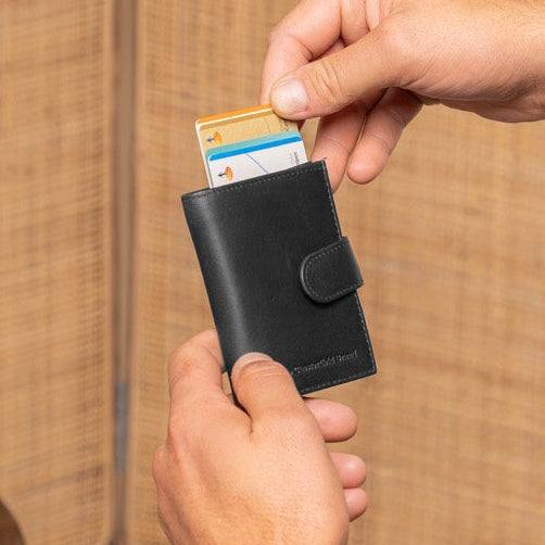 Leipzig Cuero Flor Integral Tarjetero