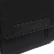 
Vista interior Showing Dedicated Padded Laptop Sleeve & Multi-Compartment Organization