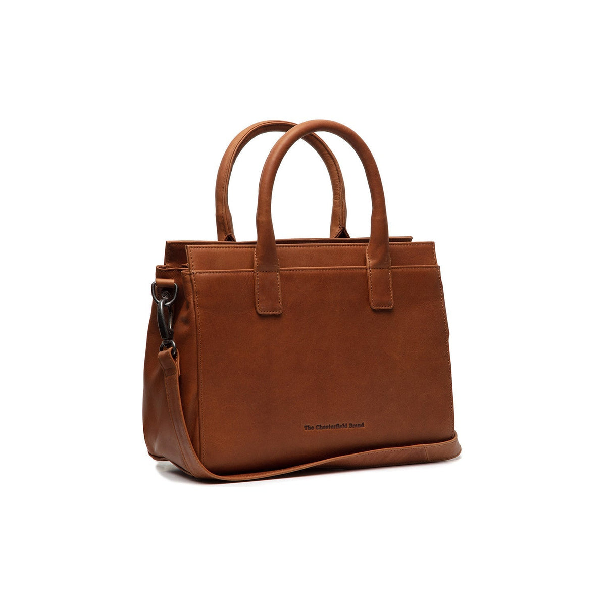 Styled Fit Perspective of Garda Full-Grain Leather Handbag para Mujer on Model - Natural Daylight Drape
