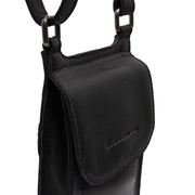 Nebra Full-Grain Leather Phone Bag para Mujer - Vista de perfil lateral con corte ergonómico de manga