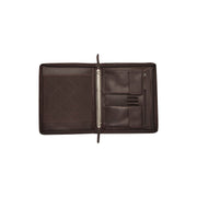 Styled Fit Perspective of Leather Portfolio Moreton para Mujer on Model - Natural Daylight Drape