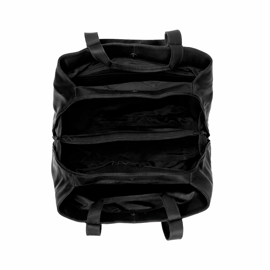 
Solid Antique Brass Hardware & Heavy-Duty Dual Zipper Detail on Gail Bolso de hombro de cuero flor