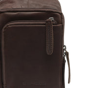 Brown Leather Sling Bag Riga para Mujer, detail view 1