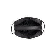 Tailored Rib Cuffs &amp; Hem Craftsmanship Construction Detail on Stefan Full-Grain Leather Toiletry Bag para Mujer