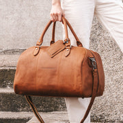Liam Full-Grain Leather Weekender Bag para Mujer – Vista alternativa del producto 2