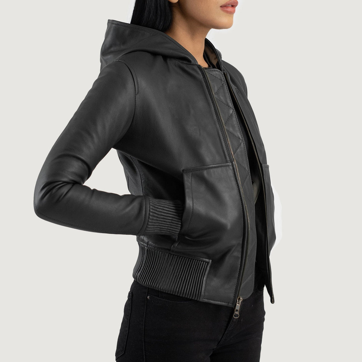 
Luna Hooded Chaqueta Bomber de Cuero para Mujer – alternate product view 2