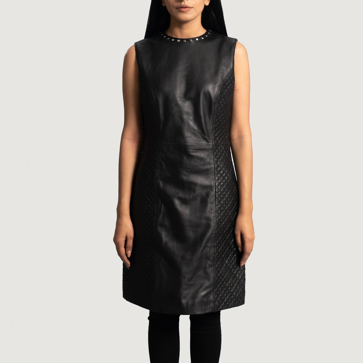 
Luxe Negro Leather Dress para Mujer in Black Sheepskin Leather - Vista frontal y silueta entallada | Comprar online