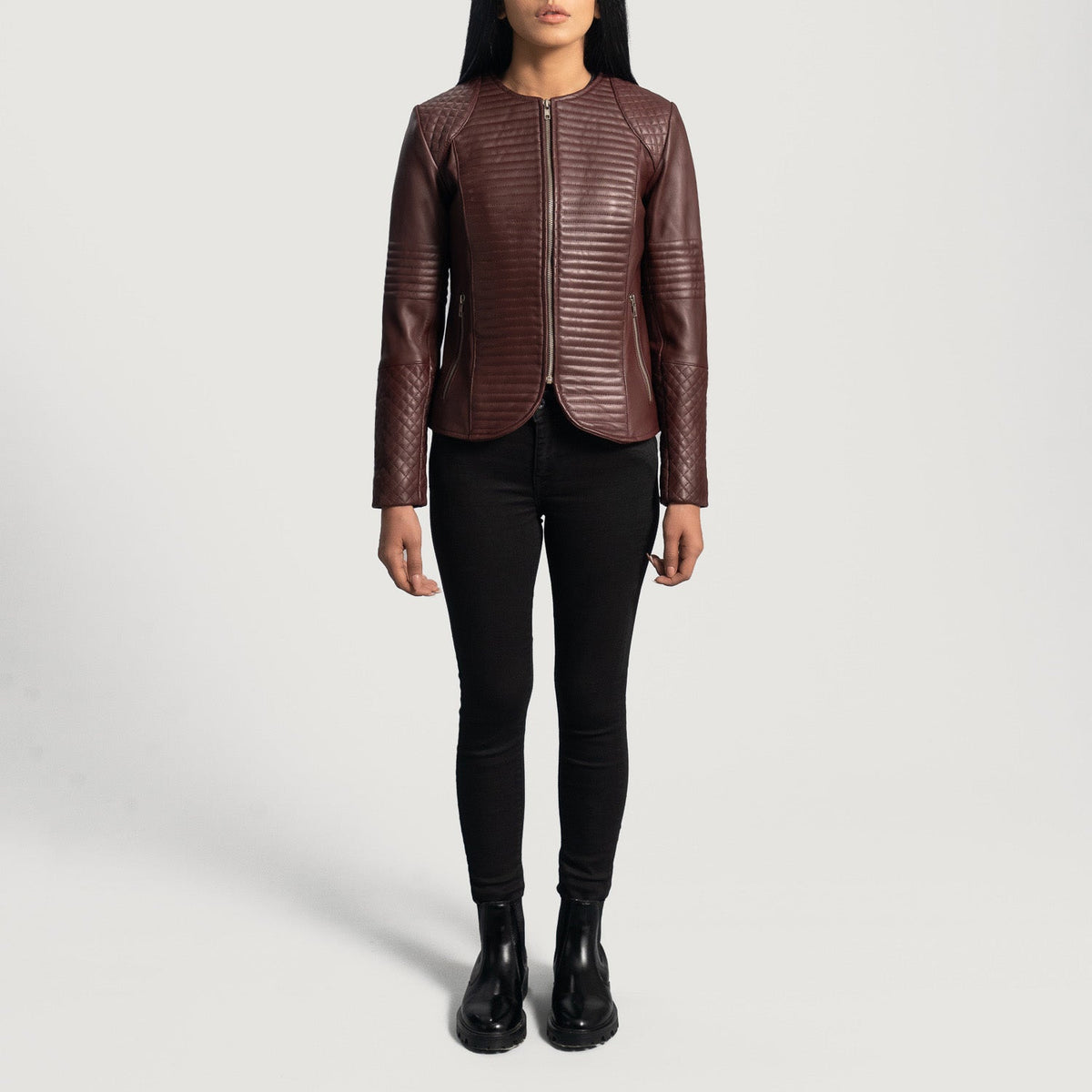 
Vista de detalle of Classic Collar & Zipper Hardware on Nexi Quilted Maroon Leather Jacket