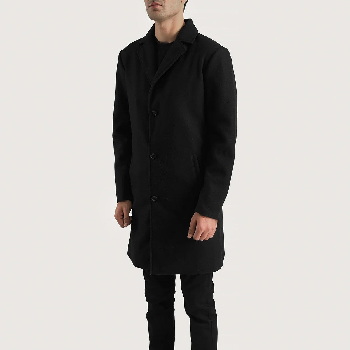 Black Synthetic Wool Trench Coat - Vista trasera con ajuste entallado en hombros y bajo impecable