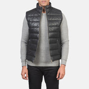 
Reeves Negro Leather Chaleco acolchado para Hombre in Black Sheepskin Leather - Vista frontal y silueta entallada | Comprar online