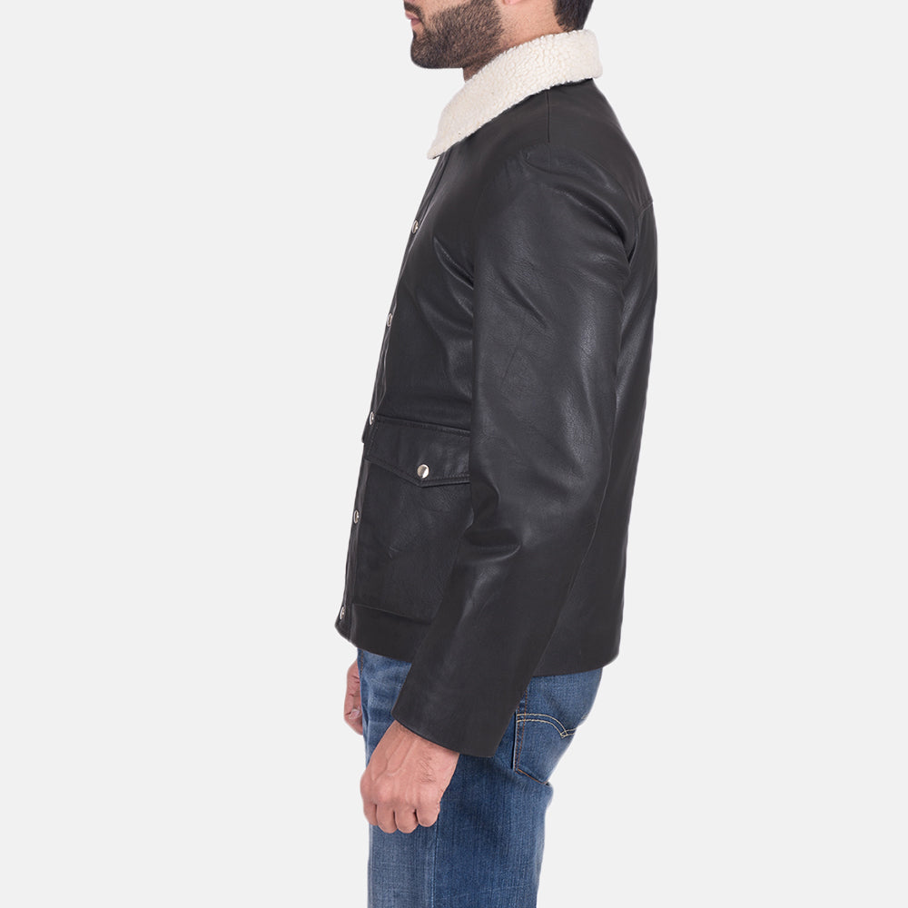 Black Goatskin Leather Aviator Jacket - Vista trasera con ajuste entallado en hombros y bajo impecable