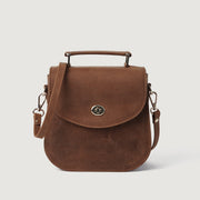 
The Sandra Vintage Tostado Leather Saddle Bag For Women in Tan Full Grain Naturally Milled Cowhide Leather. - Full Exterior Vista frontal y silueta entallada | Comprar online