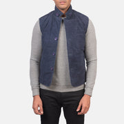 Men's Tony Azul Suede Vest para Hombre in Blue Goatskin Suede - Vista frontal y silueta a medida | Comprar online