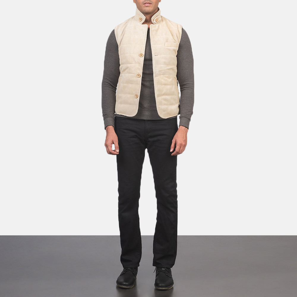 Men's Tony Off-Blanco Suede Vest para Hombre - Vista de perfil lateral con corte ergonómico de manga