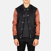 
Vaxton Brown Hybrid Varsity Jacket in Black & Brown Sheepskin Leather - Vista frontal y silueta entallada | Comprar online