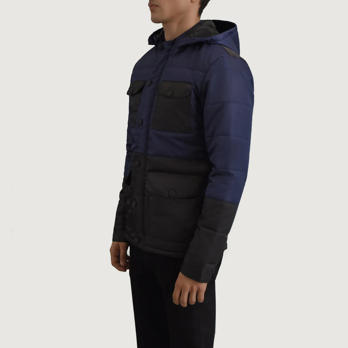 
Black + Blue Full-Grain Leather Hooded Jacket - Vista posterior con hombros definidos y bajo impecable