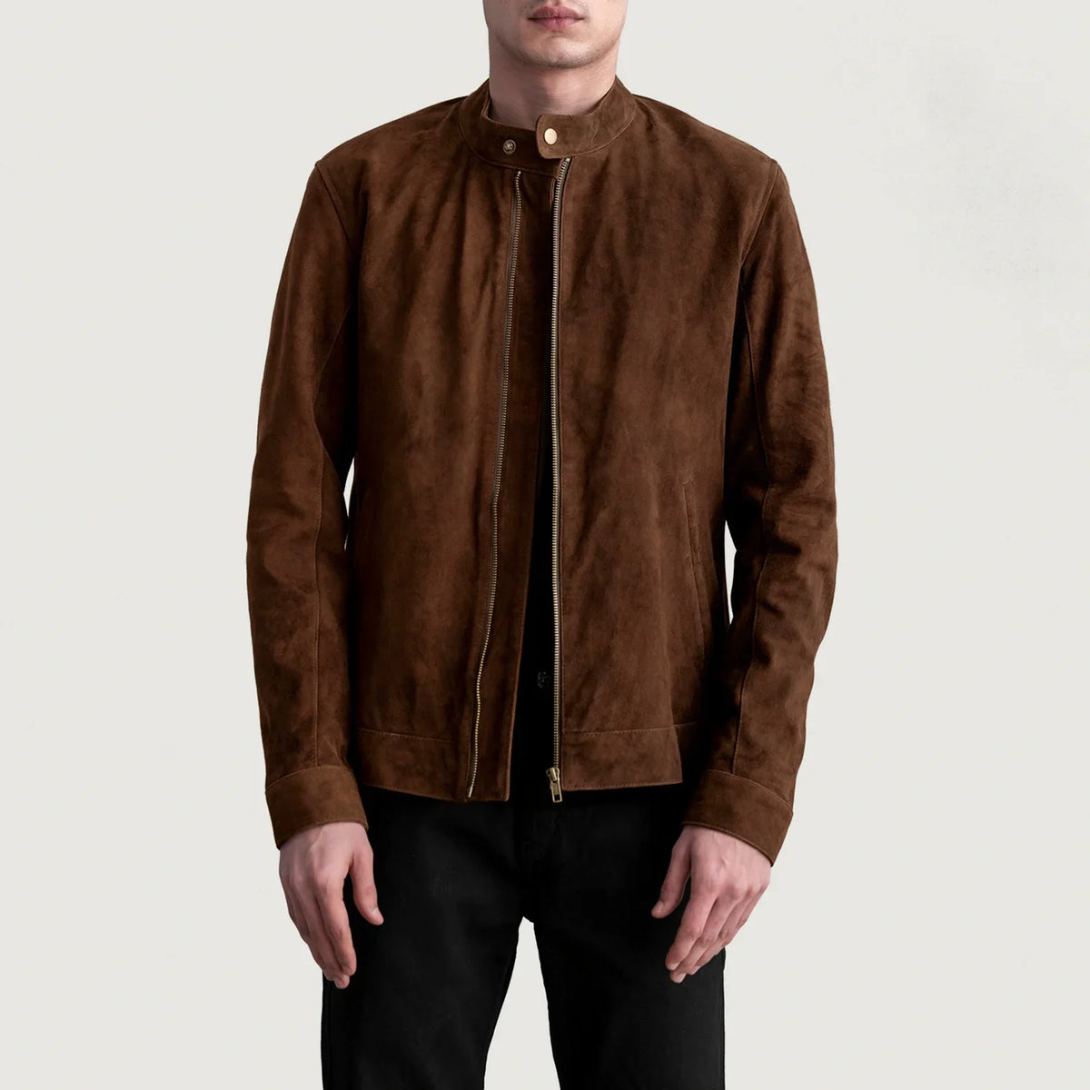 Zen Marrón Suede Chaqueta Biker de Cuero para Hombre in Brown Goatskin Suede - Vista frontal y silueta a medida | Comprar online